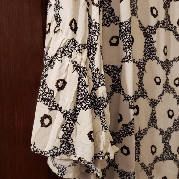 Patterned blouse - Picture 4 of 5